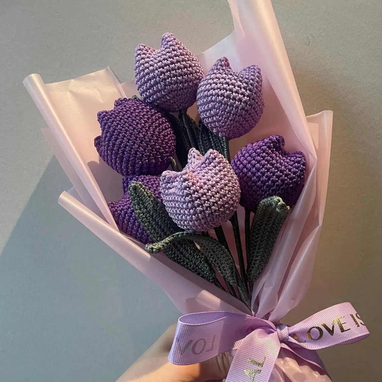 Amethyst Tulips - كروشيه يدوي فاخر من متجر فيرولا