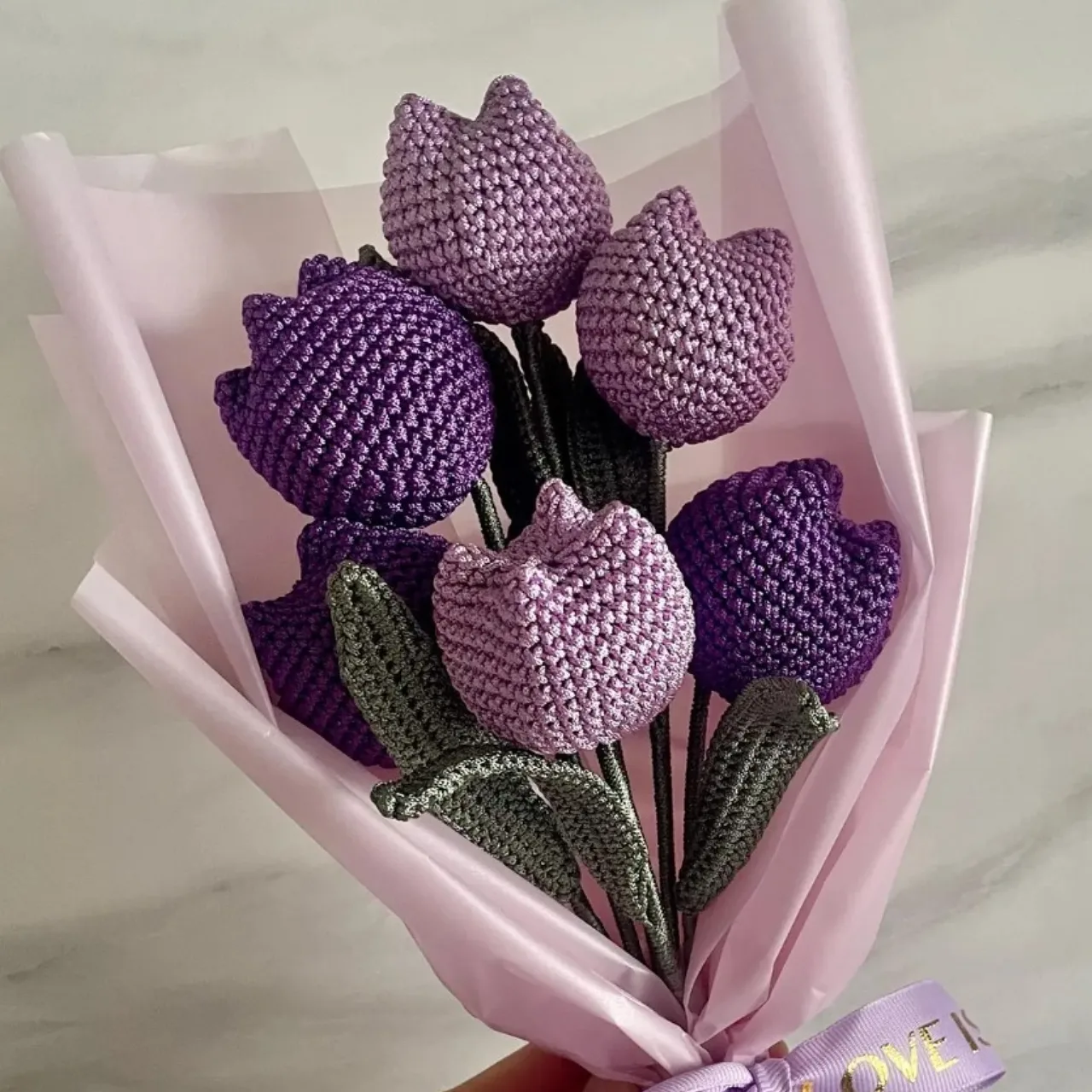 Amethyst Tulips - كروشيه يدوي فاخر من متجر فيرولا